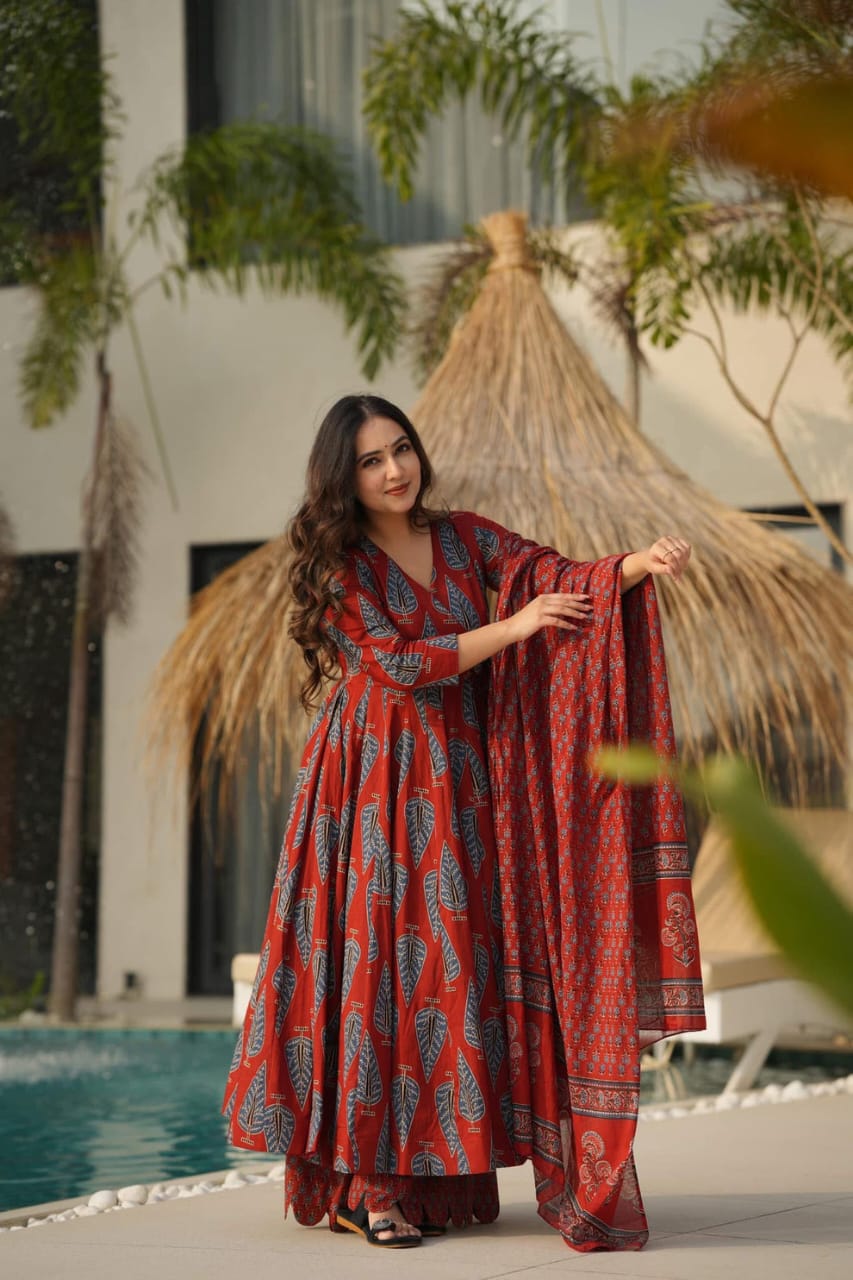 Pure Maslin with Heavy Digital Print Kurta, Pant and Dupatta Set