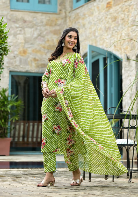 Mehndi Bloom Kurti Set