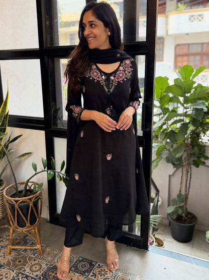 Women’s Black Embroidered Kurta Pant Set with Dupatta