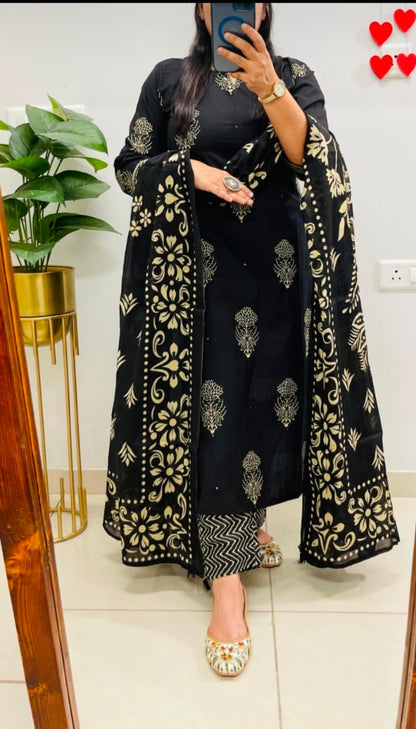 Noor Black Gold Printed Kurta Pant & Dupatta Set
