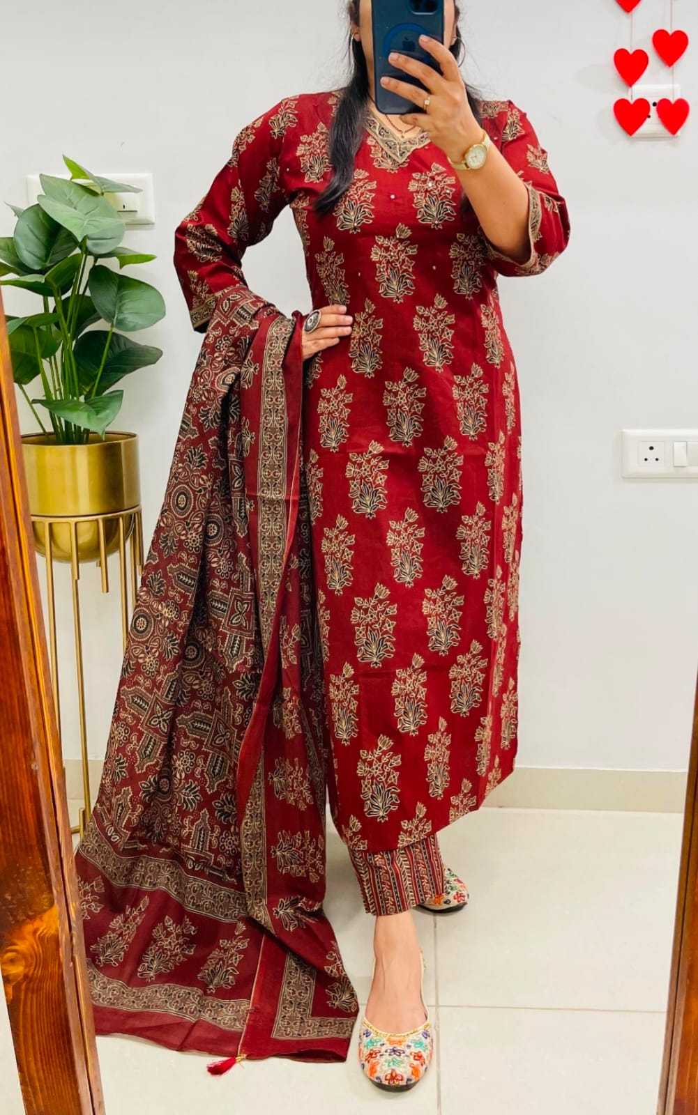 Meher Maroon Floral Printed Kurta Pant & Dupatta Set