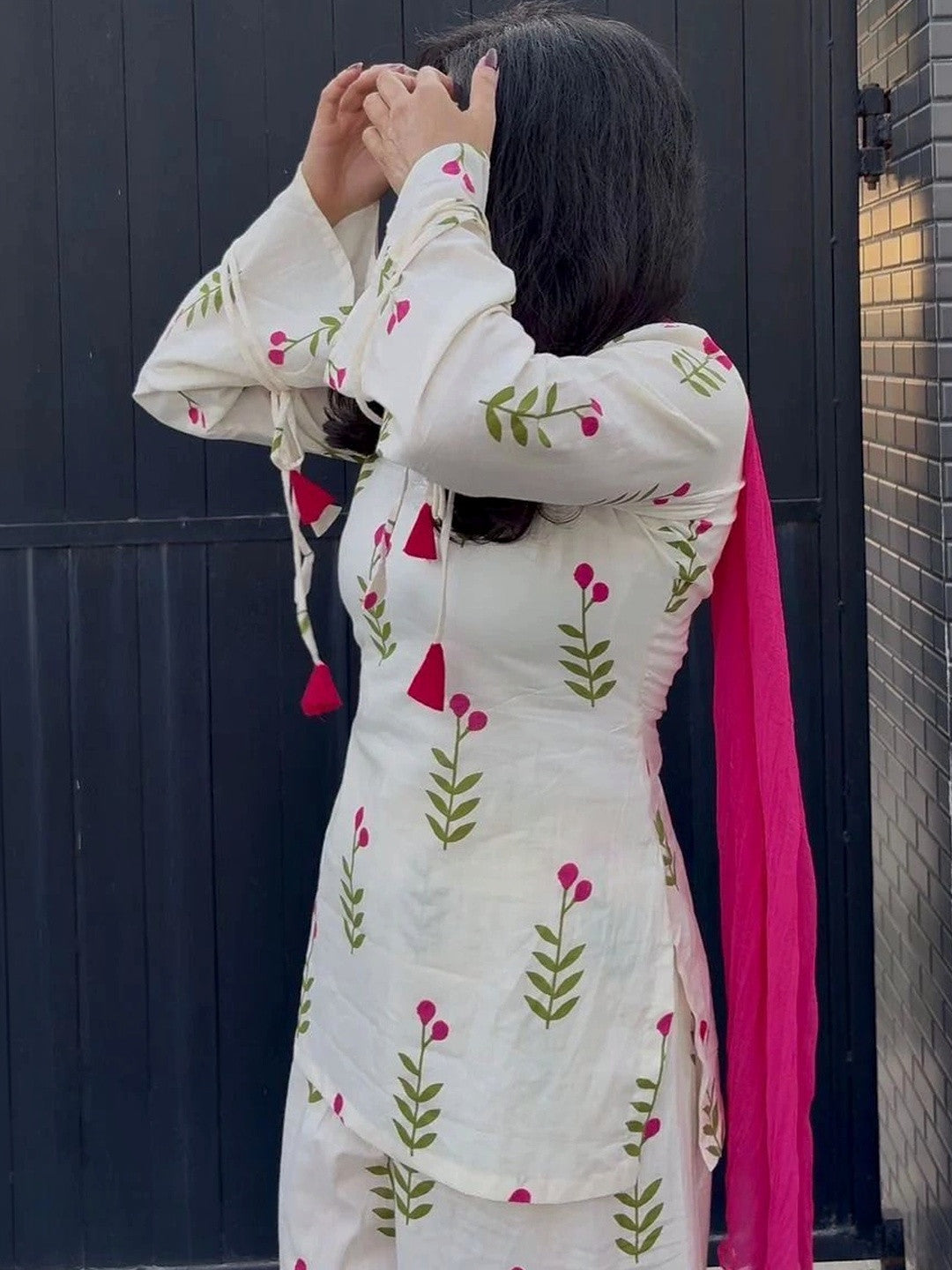 Gulbahar White Floral Cotton Farshi Salwar Suit Set